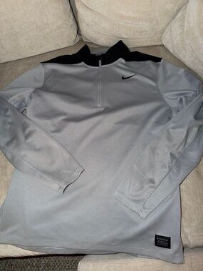 Nike Golf  Gray & Black Half-Zip Athletic Pullover